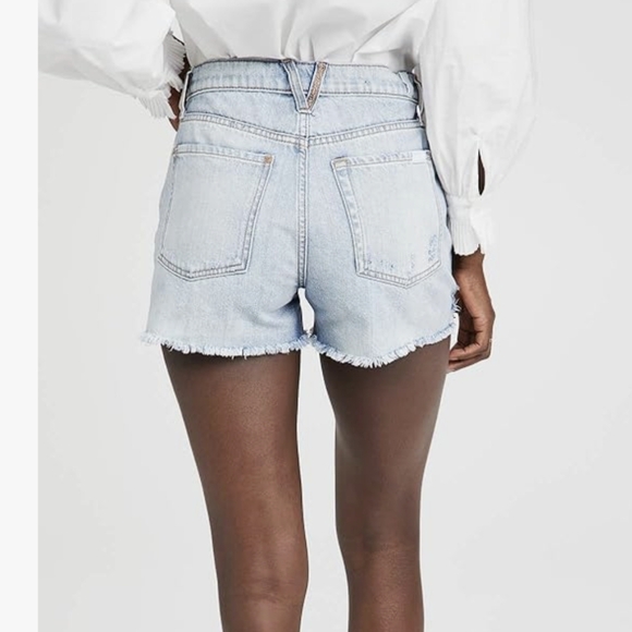 7 for all Mankind Monroe Cutoff Shorts, Size 23 - Picture 2 of 8